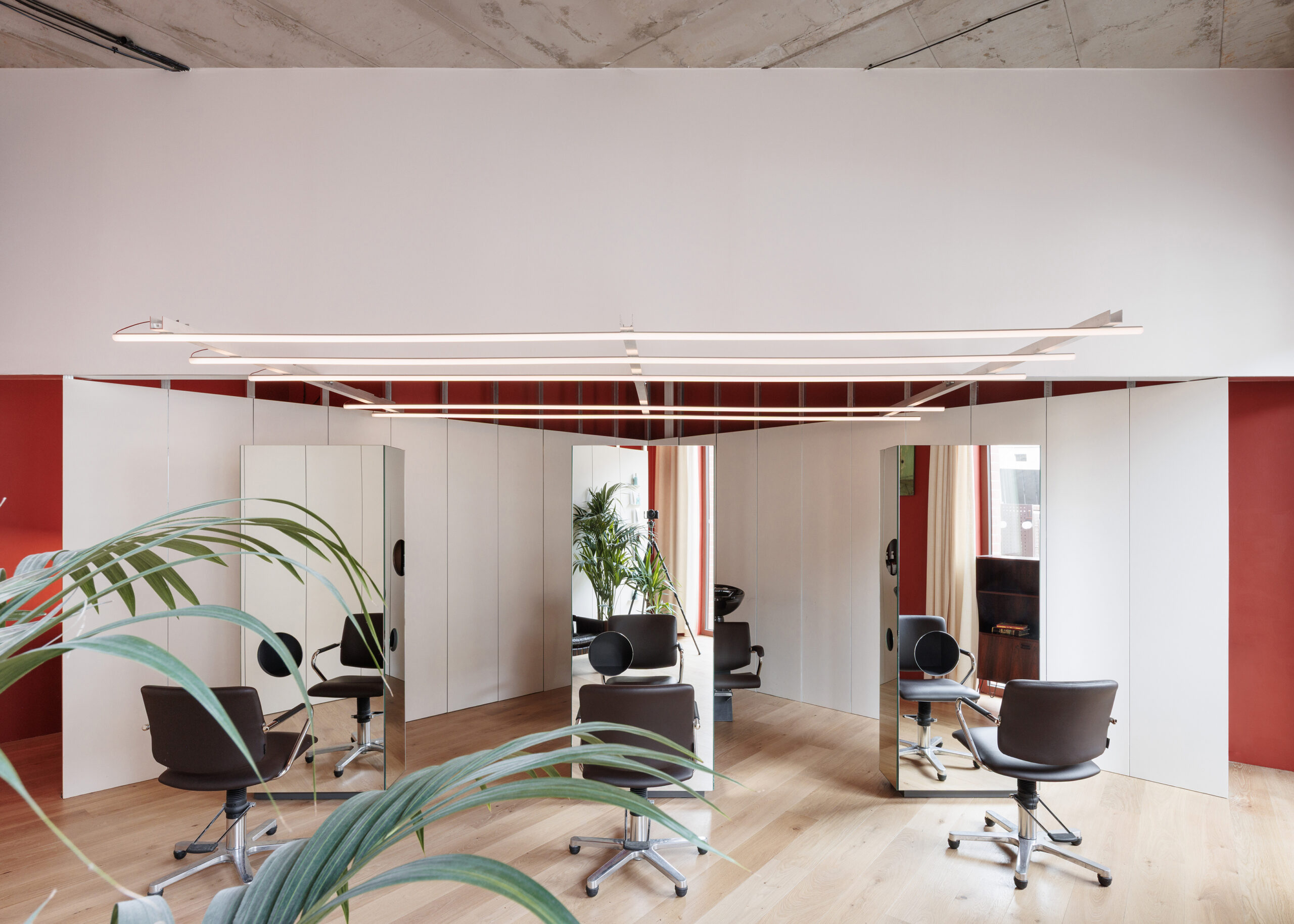 parallel_matejhakar_L3A9135cropp